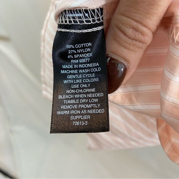 Worthington Brand ladies Button‎ Down Peach and White Striped Top Size Medium - Picture 8 of 10
